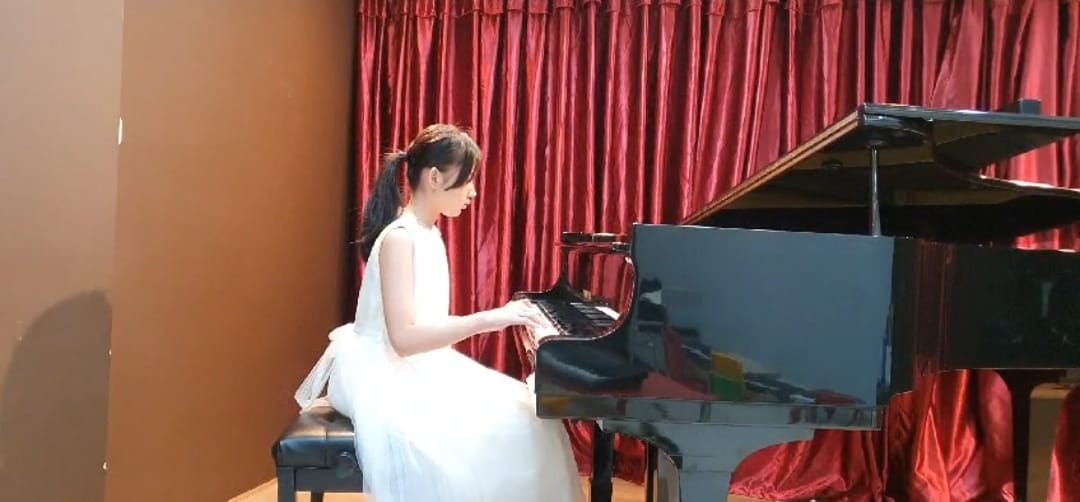 Leticia Clarissa Sujaya