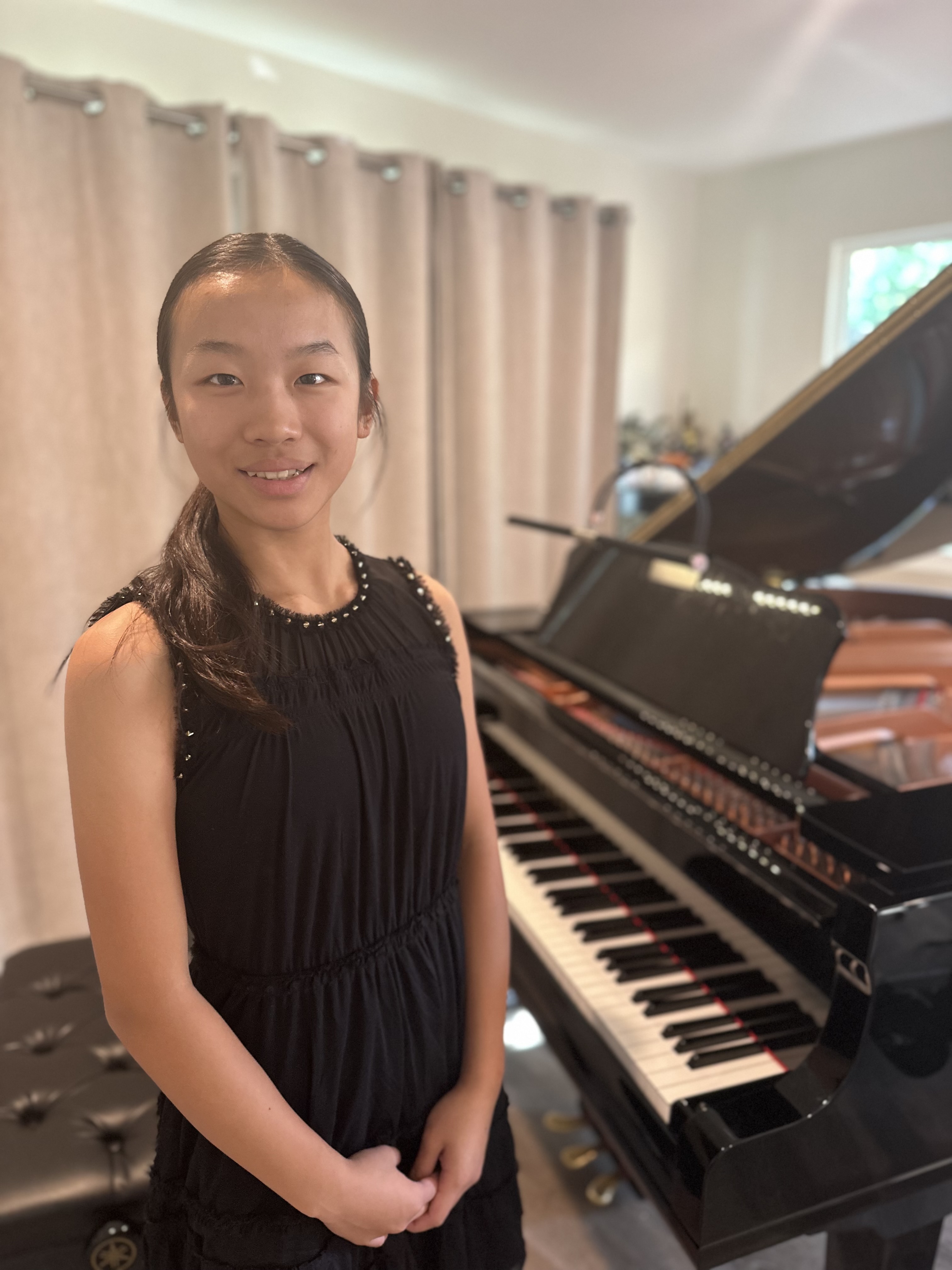 Isabella Cheng