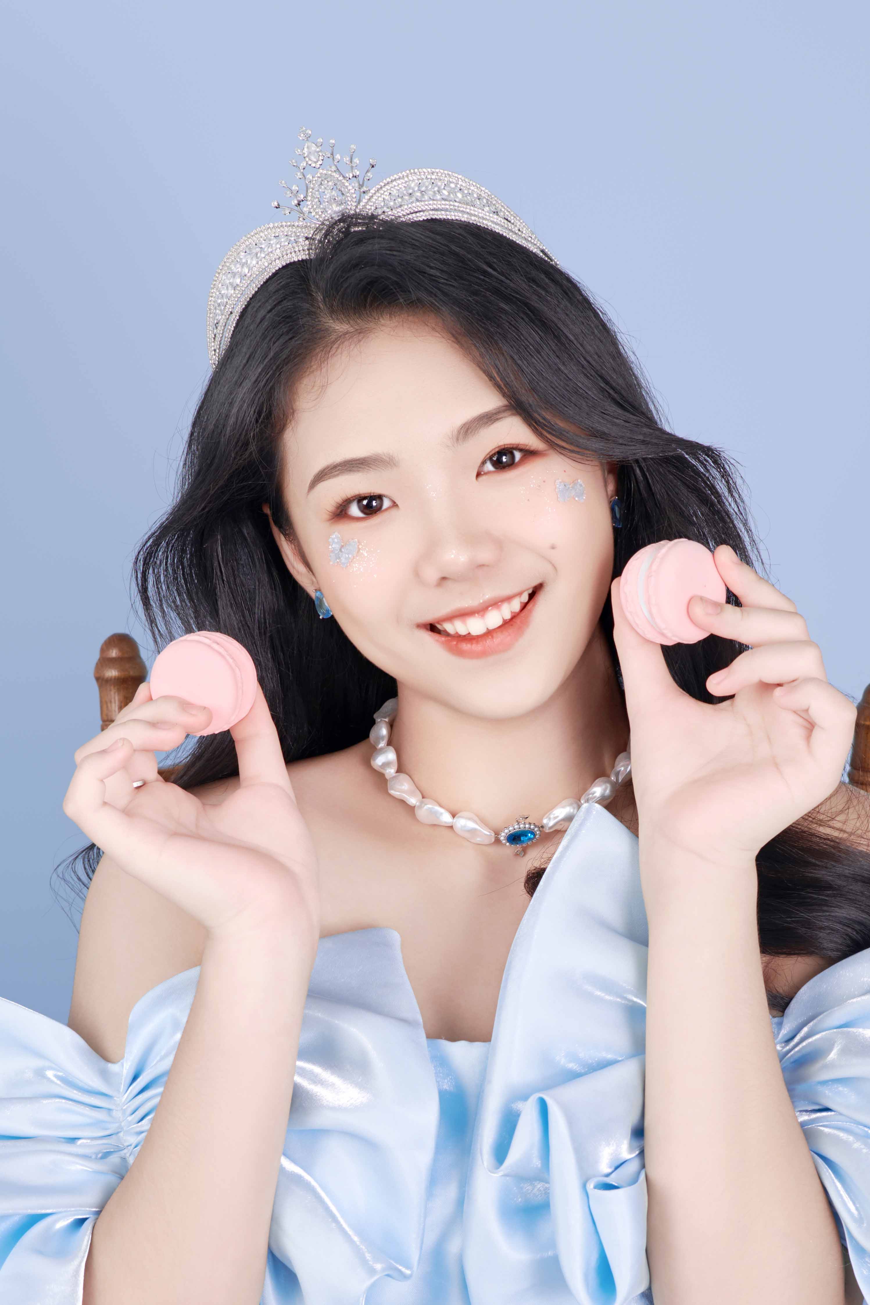 Wanqi Huang